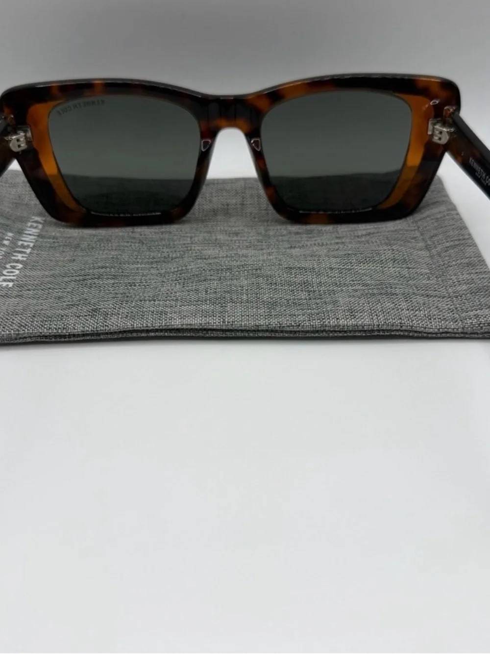 Kenneth Cole Tortoise Cat Eye Sunglasses KC00027 New